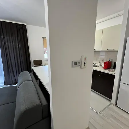 Rbc With Garden View And Parking