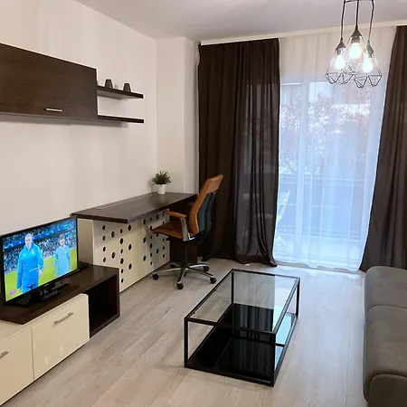 Rbc With Garden View And Parking *